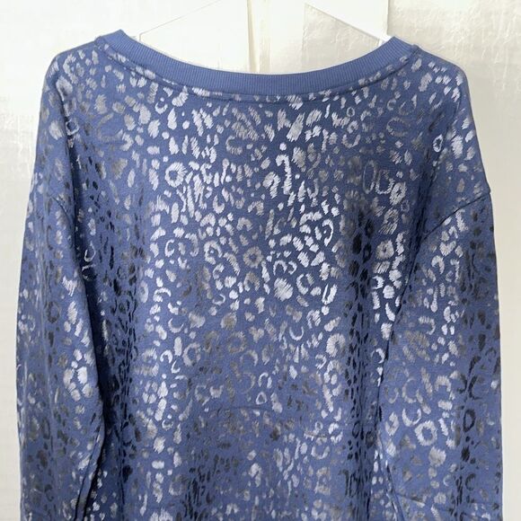 JANE + DELANCEY L Navy Silver Black Metallic Animal Print Crew Fleece Pullover - Picture 5 of 12